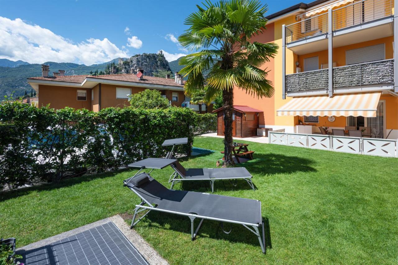 Music & Bike, With Garden And Veranda + Bicycles Arco Exterior foto